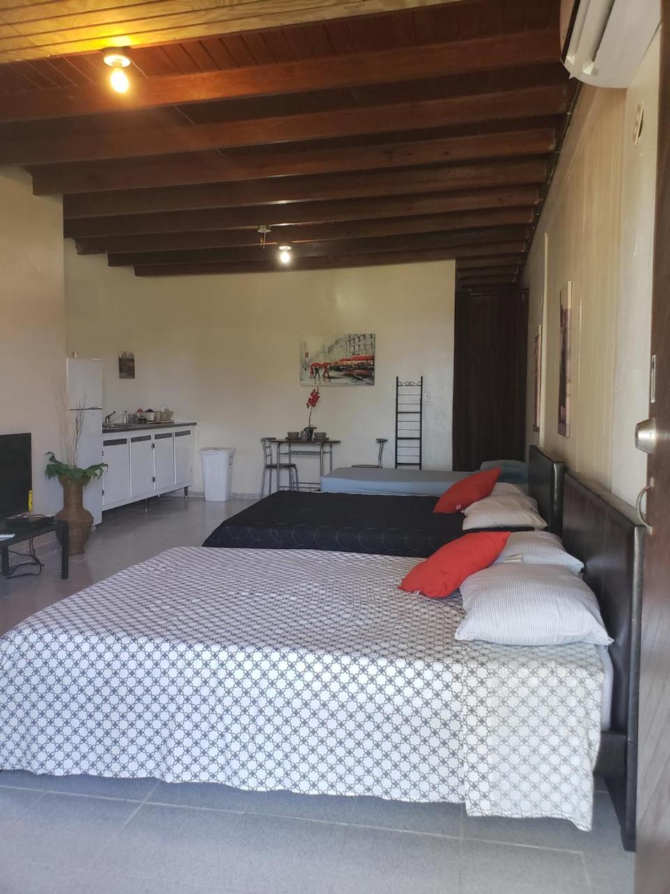 Jardin Del Mar Guesthouse Hatillo Luaran gambar
