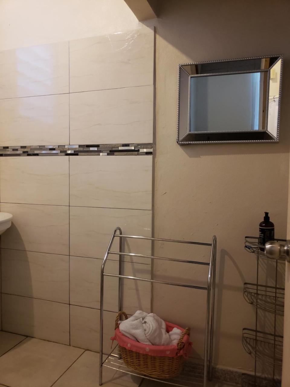 Jardin Del Mar Guesthouse Hatillo Luaran gambar
